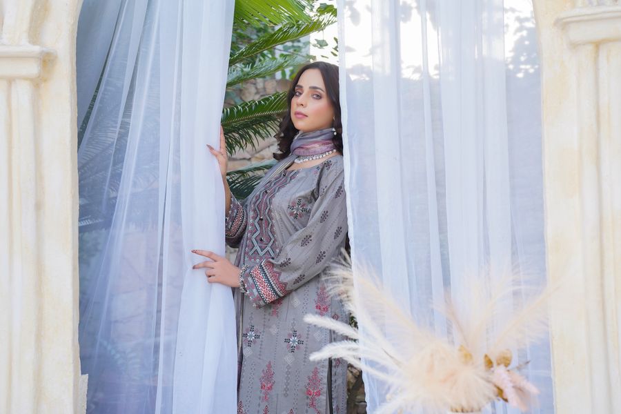 Bahar Printed Lawn 3-Piece